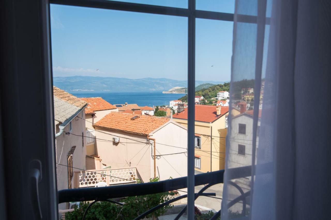 Sobe "Galeb" Hotel Vrbnik Eksteriør billede