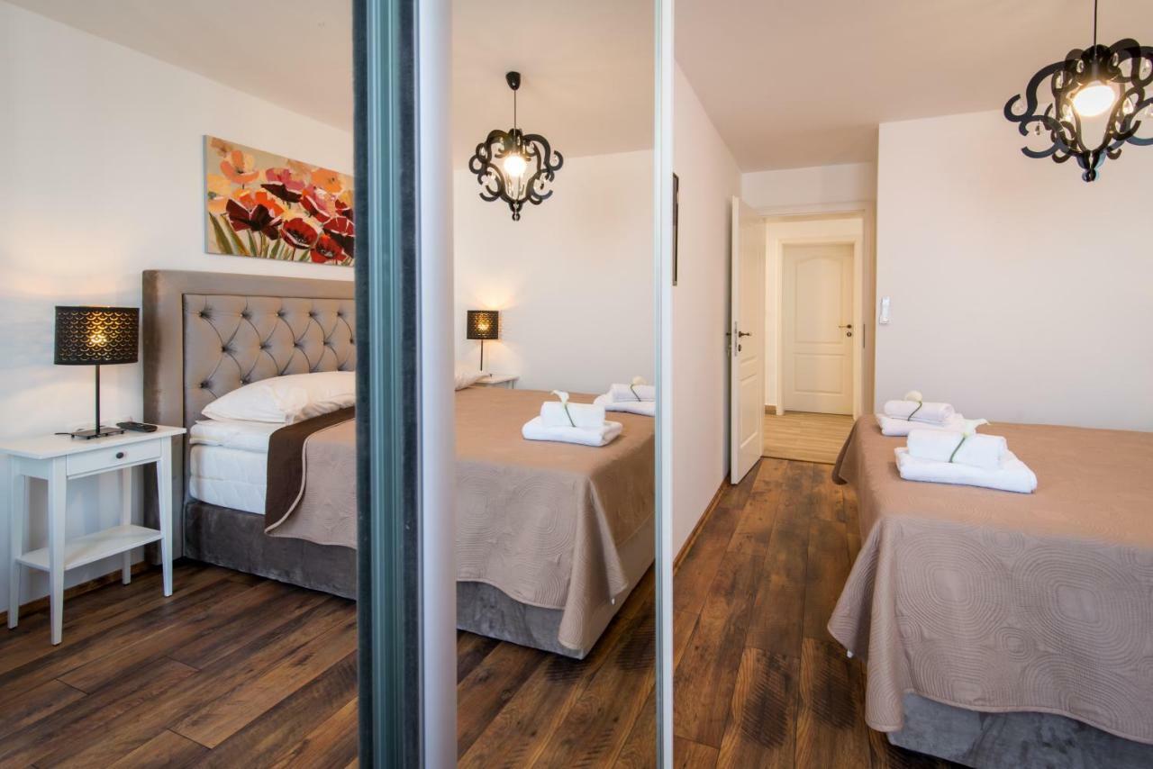 Sobe "Galeb" Hotel Vrbnik Eksteriør billede